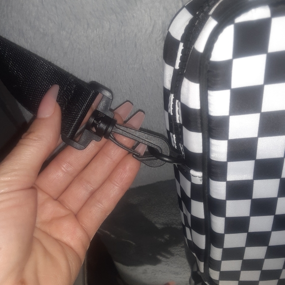 Ed Hardy Mini Crossbody Bag - Picture 6 of 6